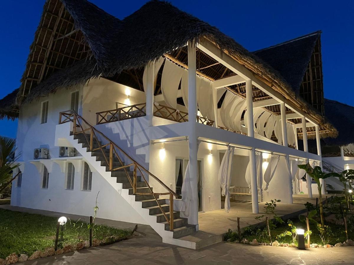 Ghelli House - Milele Resort Ватаму Экстерьер фото